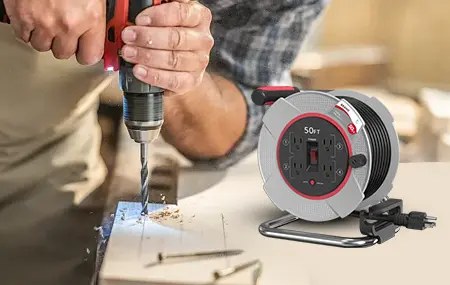 प्लास्टिक कॉइल किस सामग्री से बनी होती है? प्लास्टिक कॉइल किस सामग्री से बनी होती है?