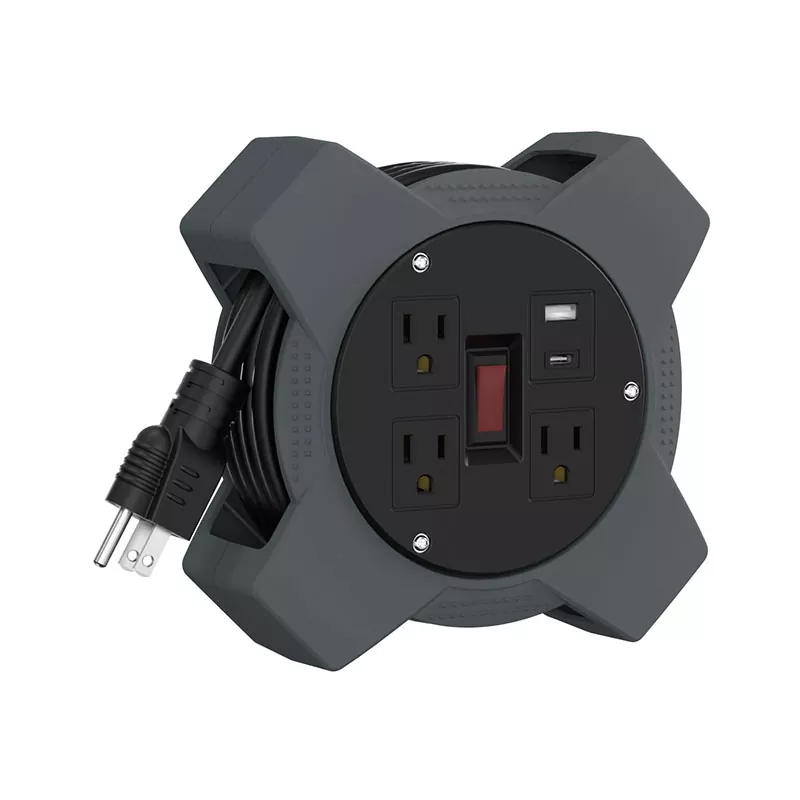 3 आउटलेट यूएसबी प्लास्टिक कॉर्ड रील 20 फीट