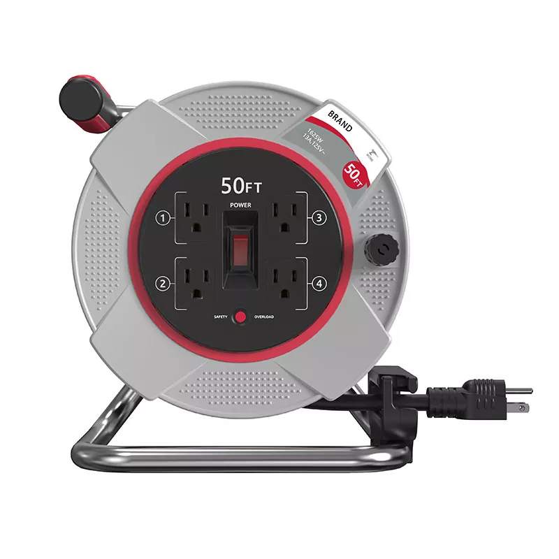 ओवरलोड सुरक्षा के साथ 50 फीट के 4 आउटलेट प्लास्टिक कॉर्ड रील